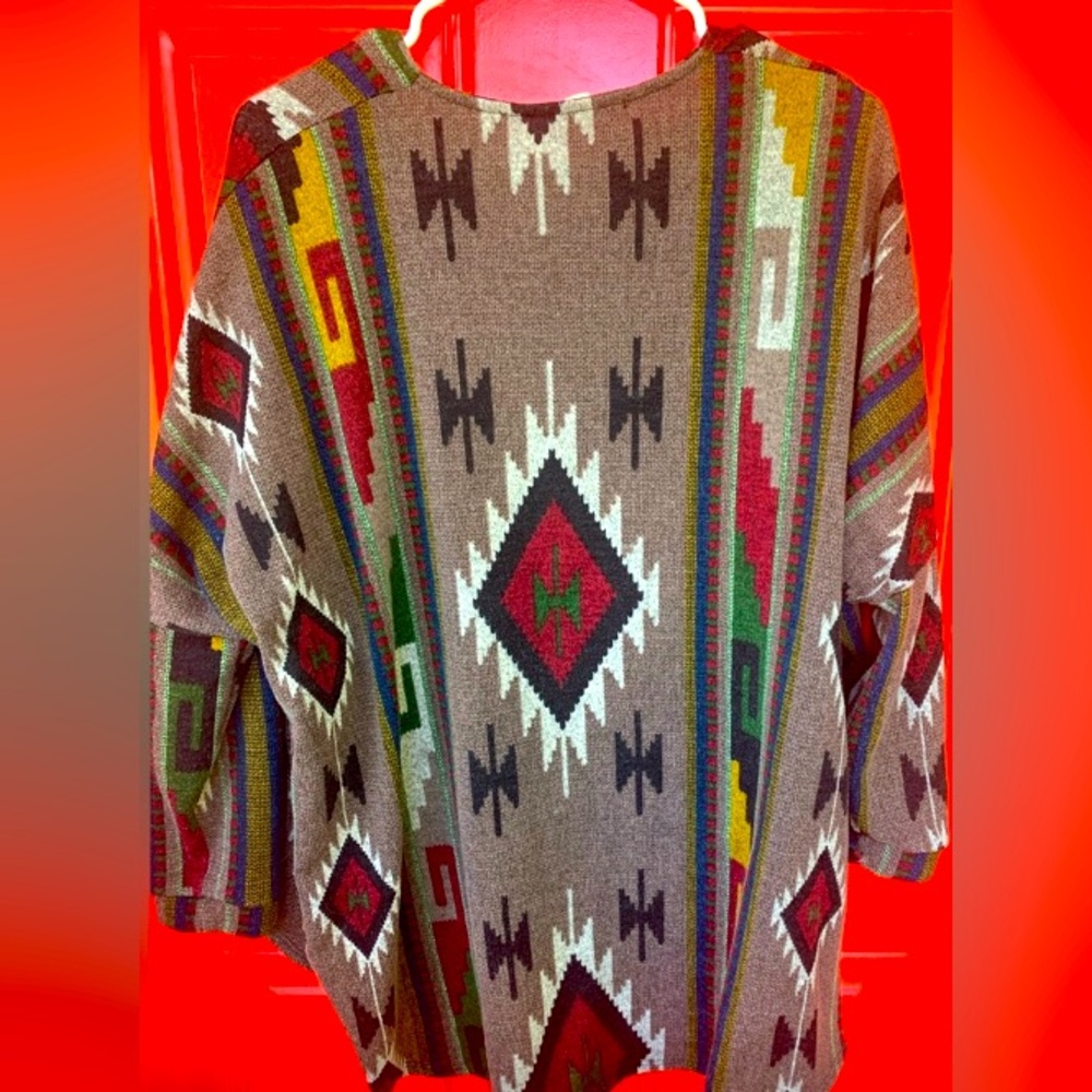 Painted Threads Large Aztec Print Wrap or Cardigan